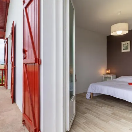 Maison Hacharria Сasa de vacaciones Arraute-Charritte